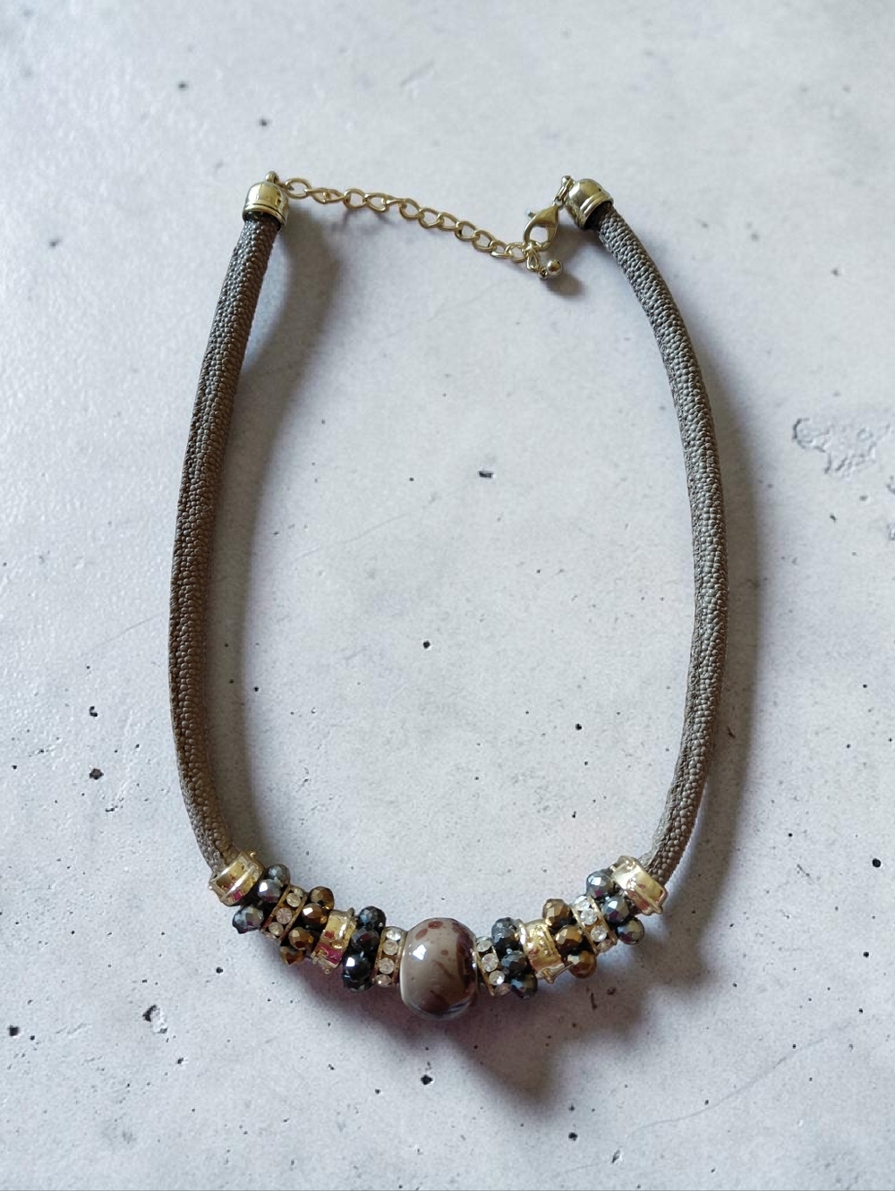 Beautiful Brown Sparkly Necklace